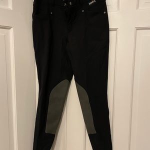 Kerrits Crossover Knee Patch Breeches. New without tags. Size Medium